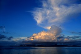 Clouds;-Comoros-Archipelago;-Cumulonimbus;-France;-Indian-Ocean;-Kaleidos;-Kaleidos-images;-La-parole-à-limage;-Laurent-Abad;-Mayotte;-Sea;-Seascape;-Sky;-Stories-Pictures;-Sunset